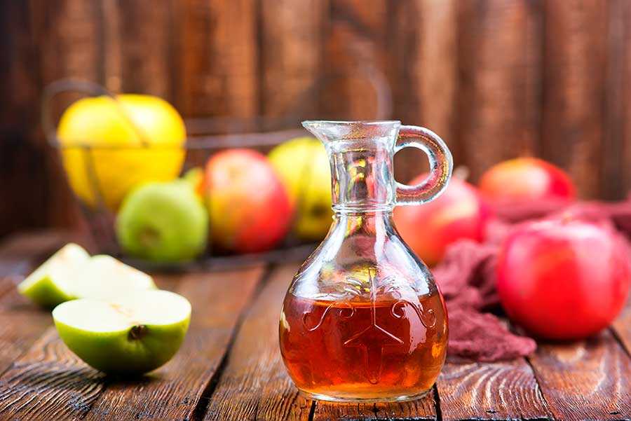 Яблочный уксус: польза и вред для организма и как его принимать