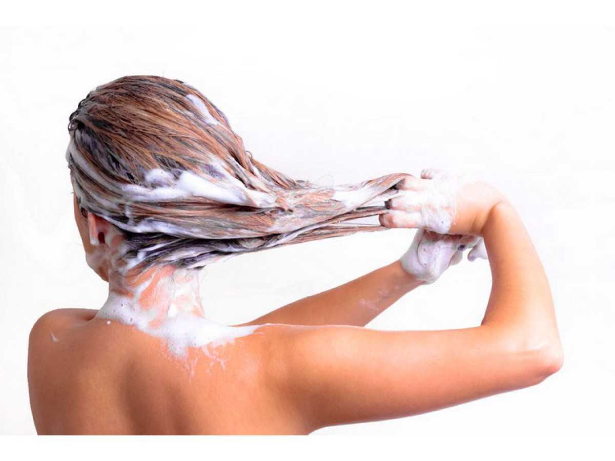 Уход за пористыми волосами: средства, которые советуют профессионалы