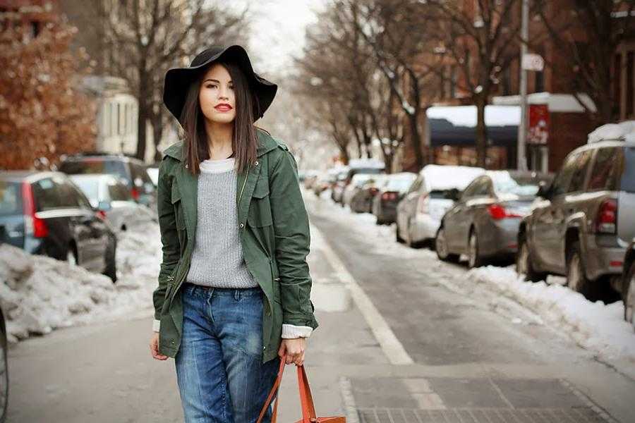 Что носить с рваными джинсами: тенденции уличной моды, фото