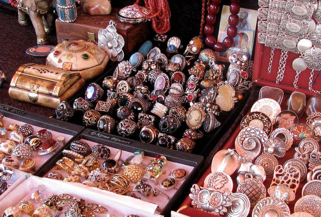 Что привезти из тбилиси в подарок (21 фото): лучшие сувениры из столицы грузии
