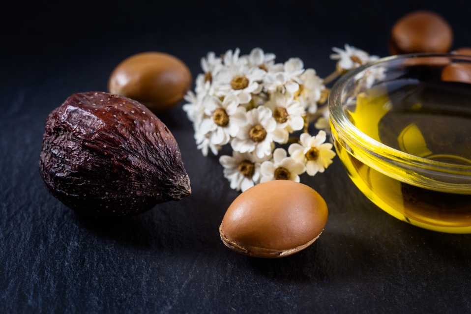 Аргановое масло: полезные свойства и противопоказания