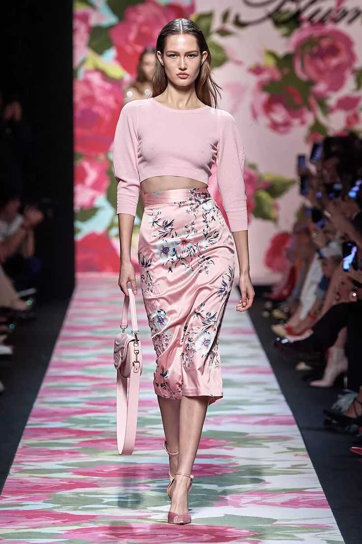 Мода 2021 года в женской одежде весна-лето от эвелины хромченко