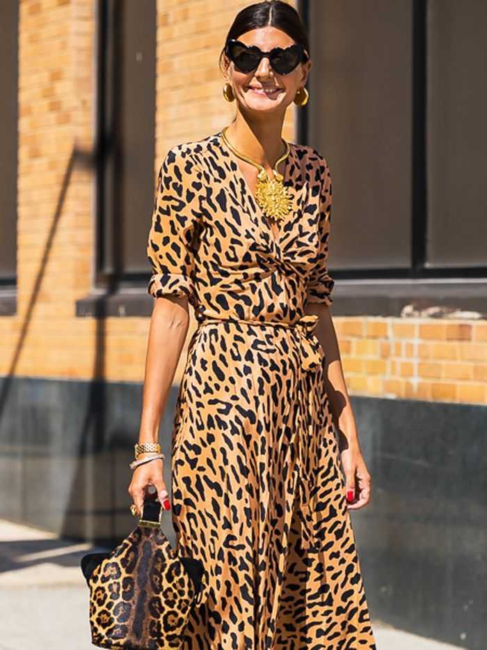 С чем носить леопардовое платье, чтобы не выглядеть вульгарно